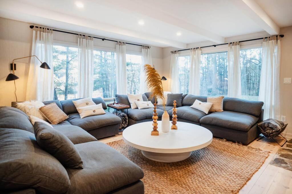 Prattvilla -Catskill -Mountain Escape 5 Bedroom ,3 Bath With Hot Tub Prattsville Exteriör bild