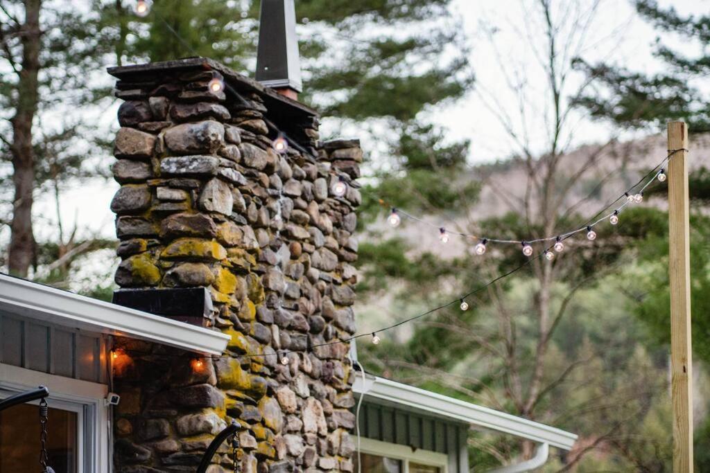 Prattvilla -Catskill -Mountain Escape 5 Bedroom ,3 Bath With Hot Tub Prattsville Exteriör bild